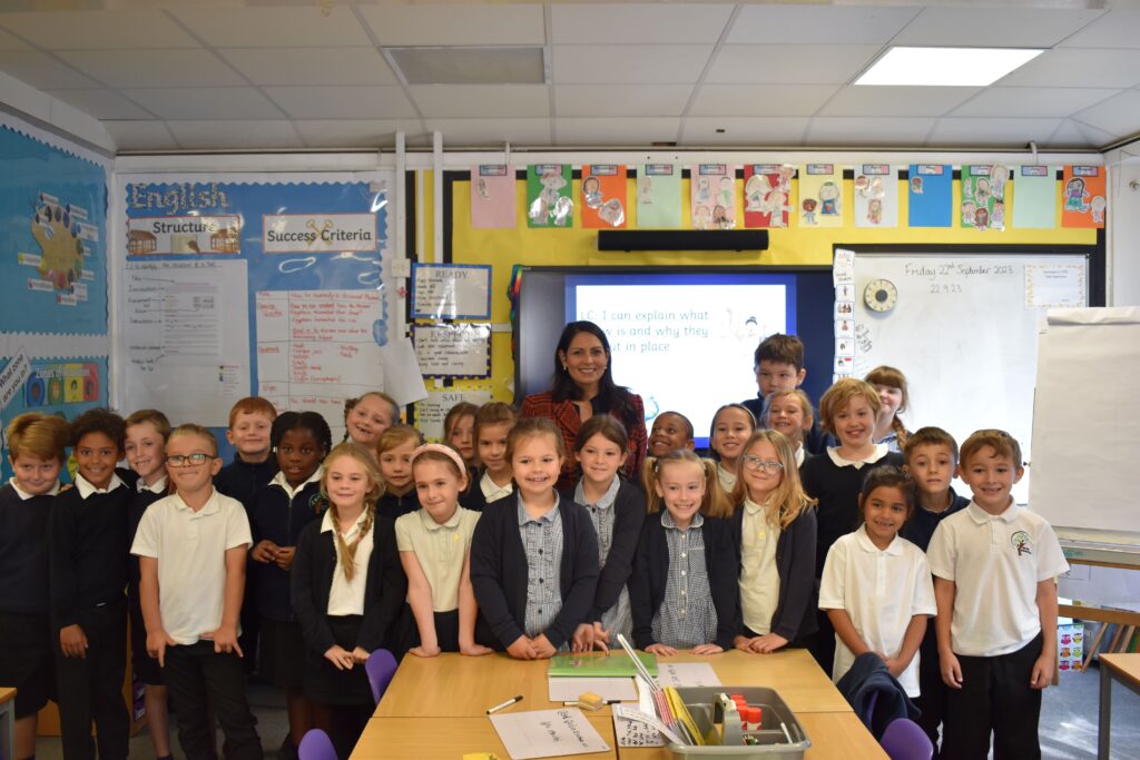 Witham MP meets year three students at Elm Hall School